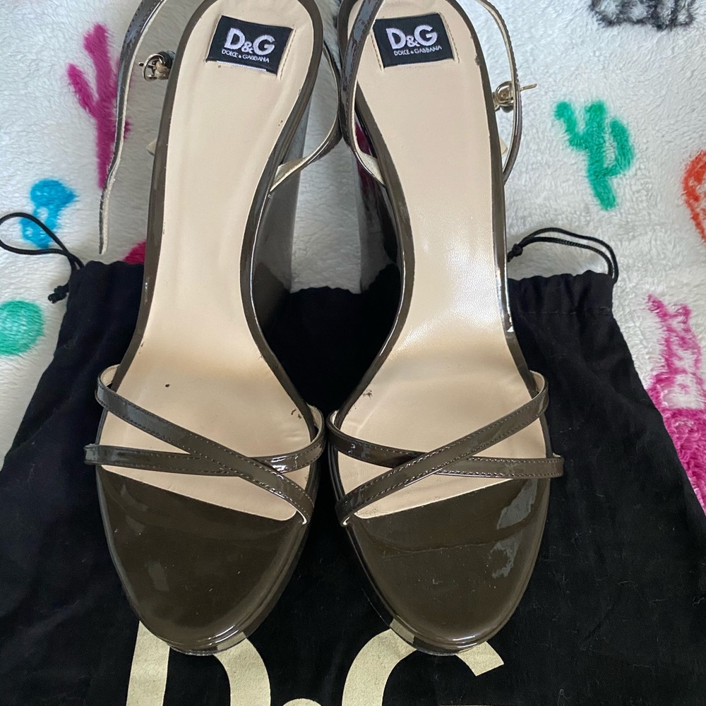 D&G Stunning Gray Patent Platforms